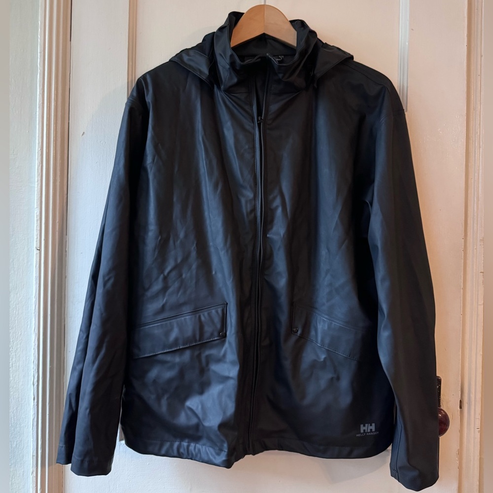 Helly Hansen | Boys Black Raincoat sz 16/XL